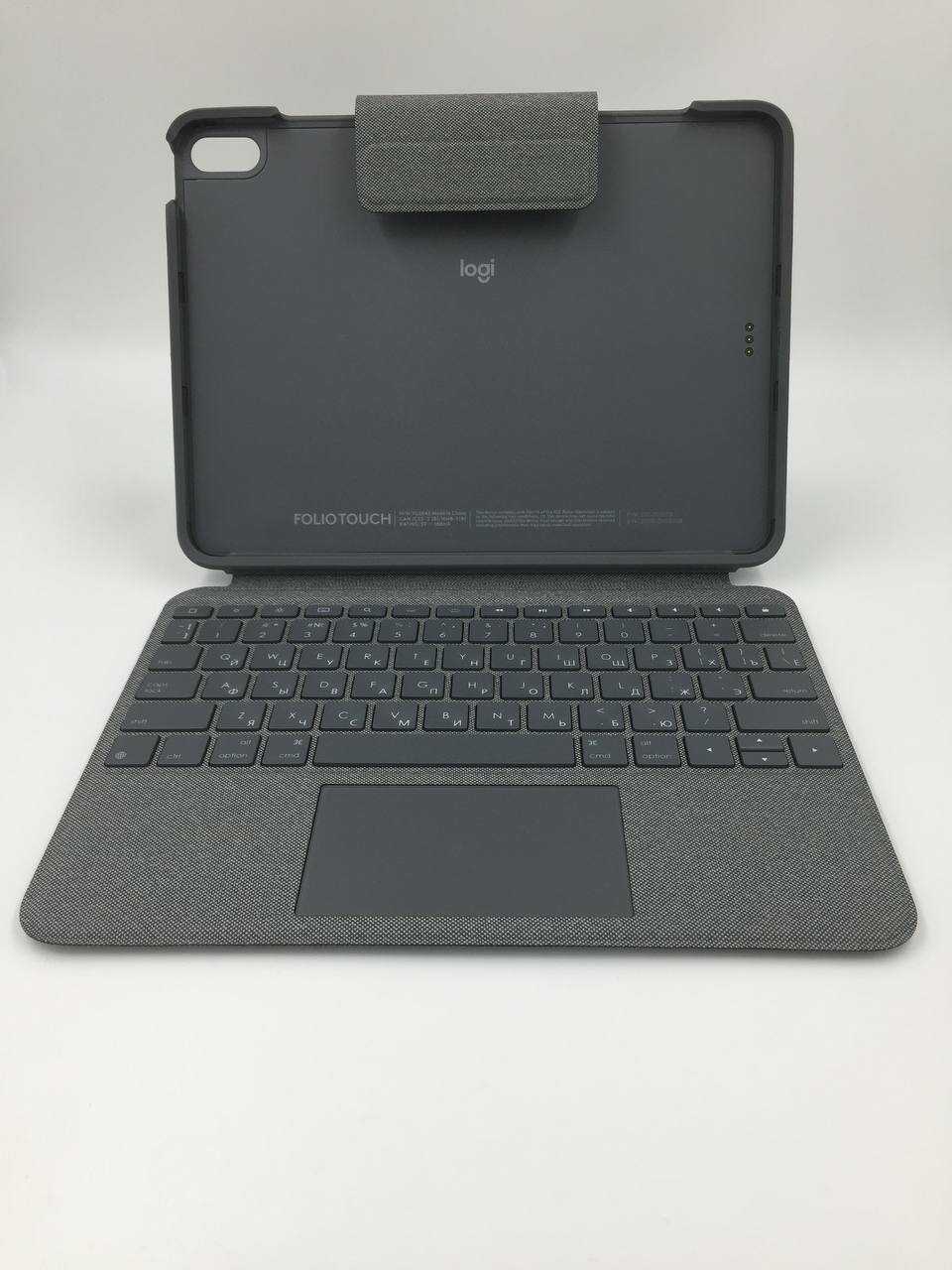 Клавиатура Logitech Folio Touch (для iPad Air 4/5, Air M2) фотография 4