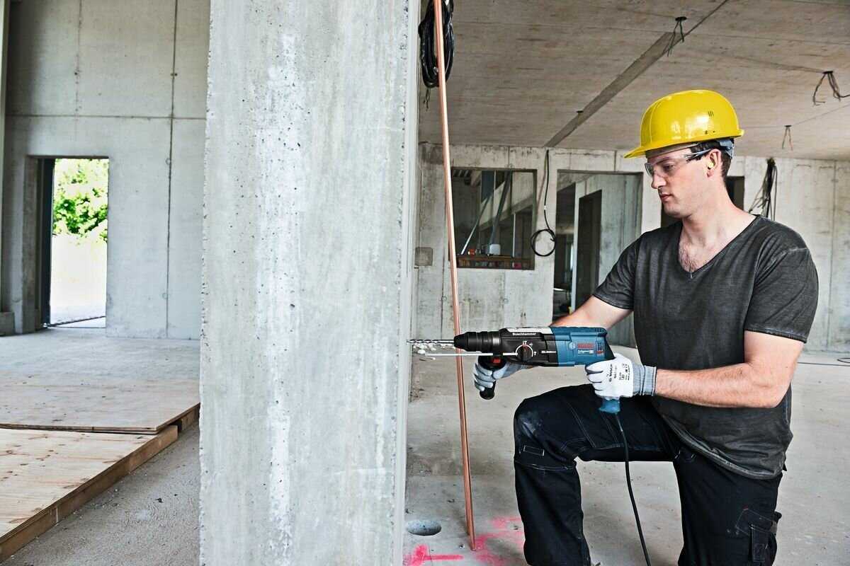 Перфоратор BOSCH GBH 2-28 F (0.611.267.600) фотография 6