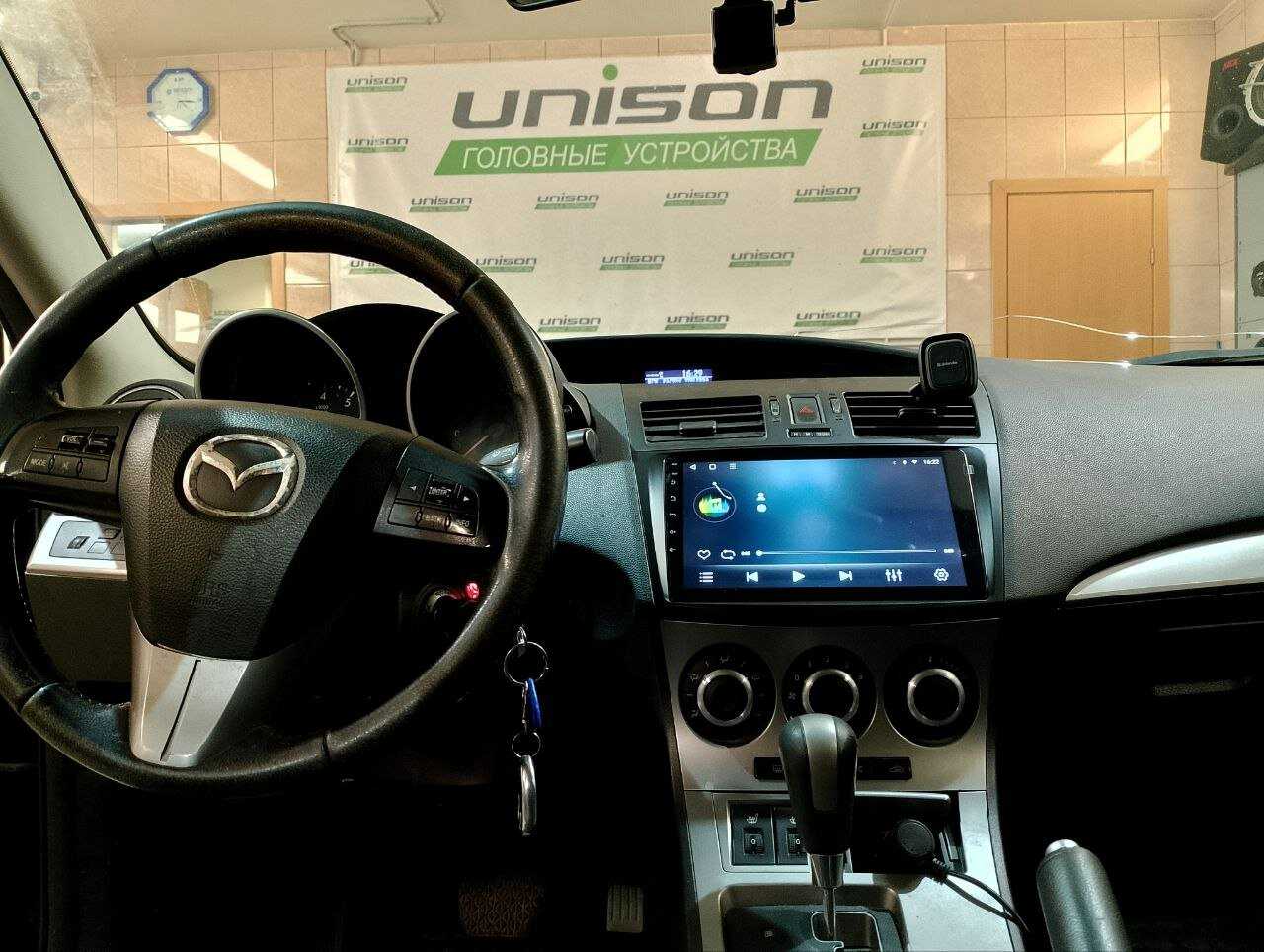 Штатная магнитола Mazda UNISON 2Gb/32Gb IPS BT Wi-Fi CarPlay (034-09A1) фотография 15