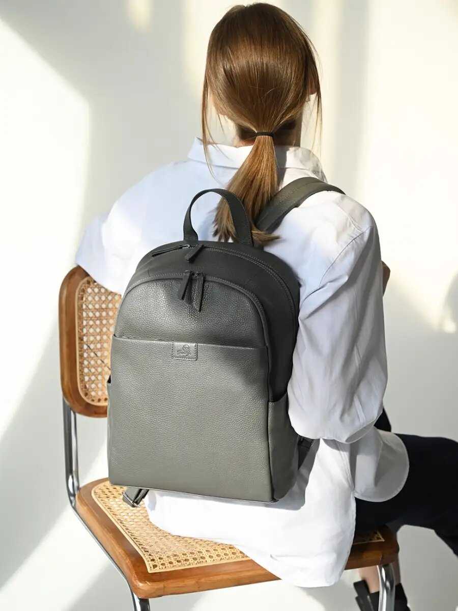 Женский рюкзак из натуральной кожи SLB124/78BG