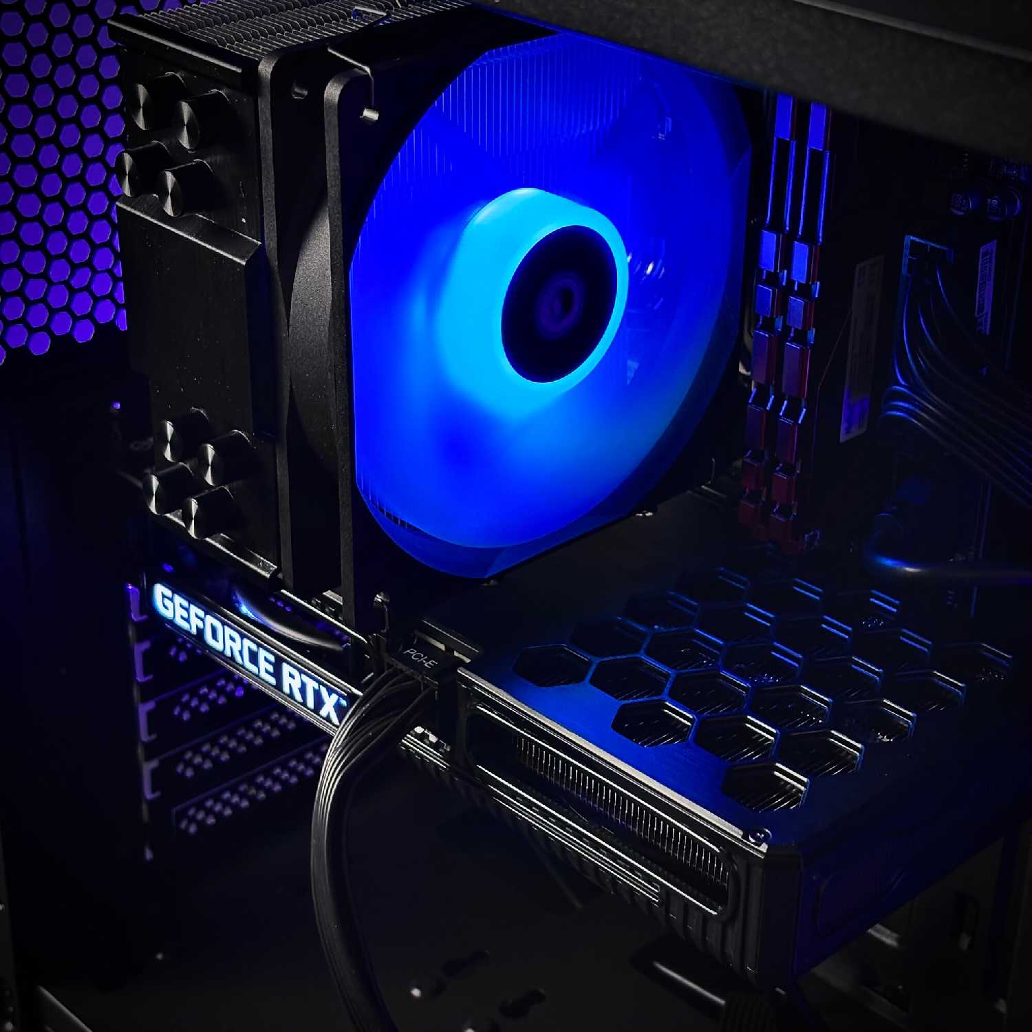 Игровой компьютер Venom Gamer (i5-12400f / 32GB / SSD M2 NVMe 1Tb / RTX 3060 12Gb) фотография 25