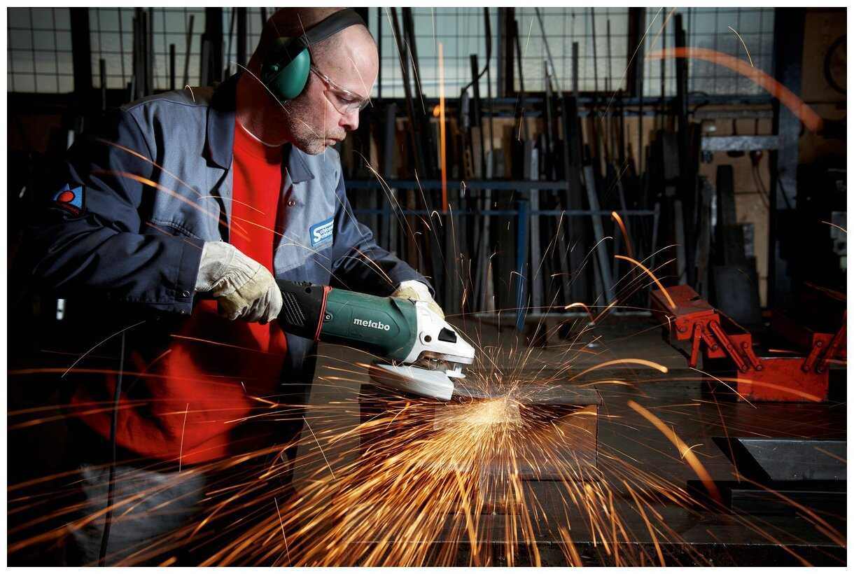 УШМ Metabo WEA 24-230 MVT Quick (606472000) фотография 8