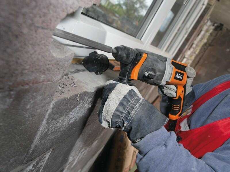 Перфоратор AEG KH 26 XE (800 Вт) фотография 6