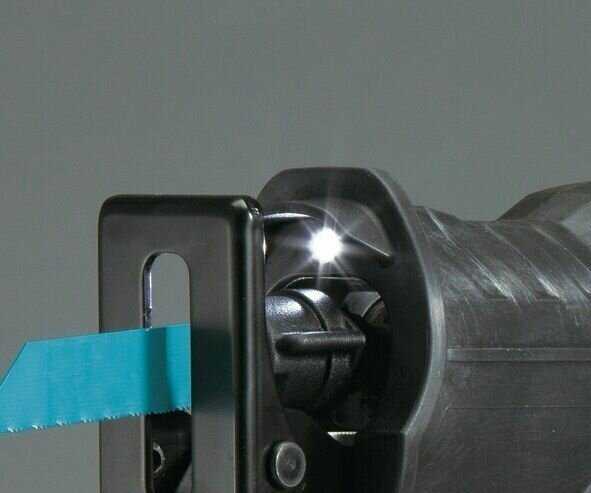 Пила Makita DJR188Z фотография 11