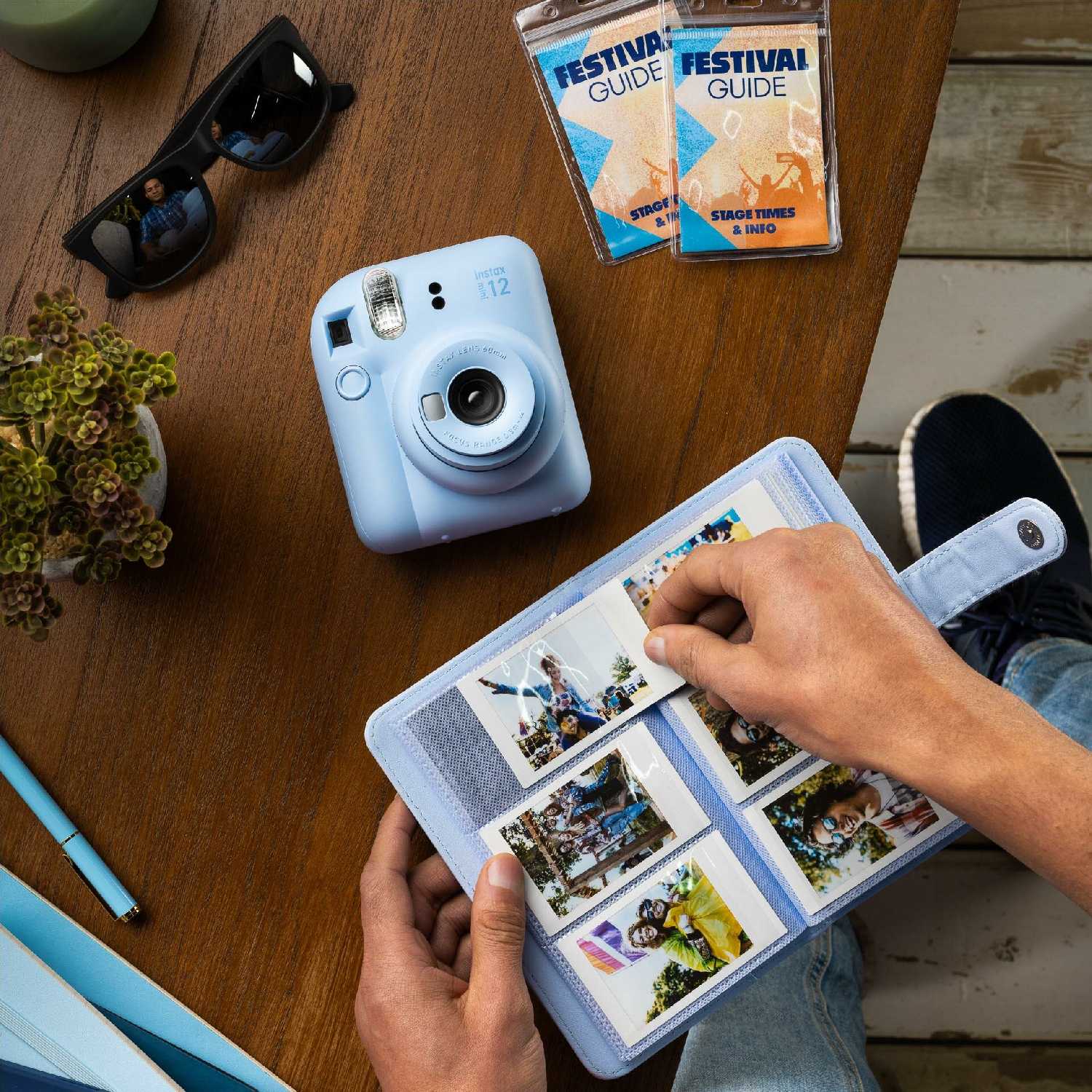 Фотоаппарат Fujifilm Instax Mini 12 фотография 4