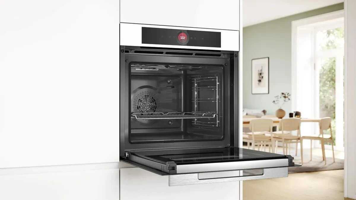 Духовой шкаф Bosch HBG7741W1 фотография 4