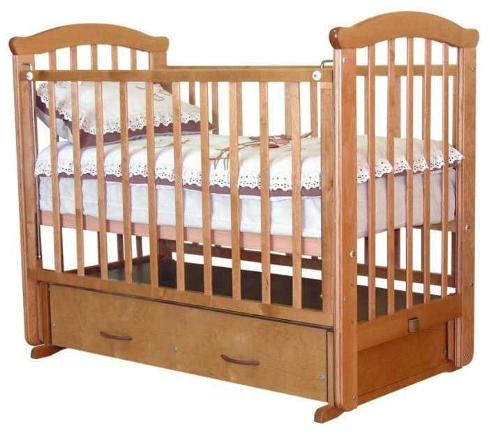 Кроватка Красная Звезда Ирина С625, классическая, поперечный маятник