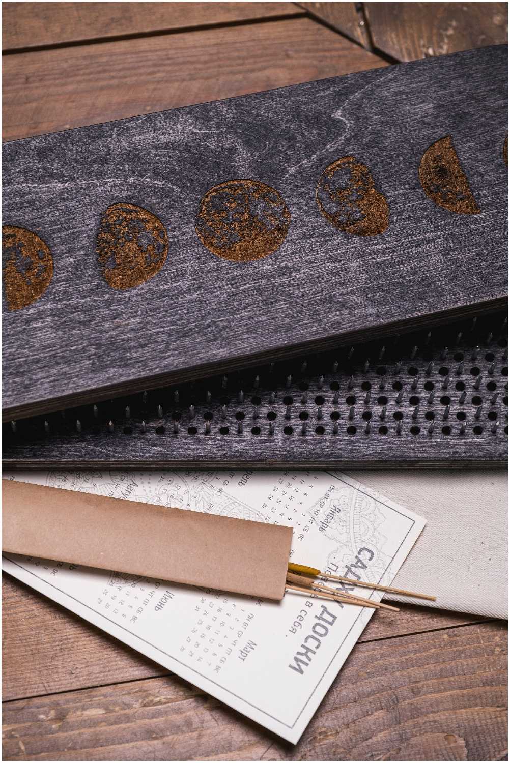 Доска Садху / Доска с гвоздями / Доска для йоги / Луна / Черный / шаг 12 мм фотография 2