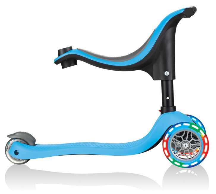 Детский 3-колесный самокат-беговел GLOBBER Go Up Sporty Plus Lights фотография 16
