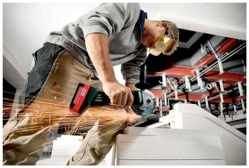 Аккумуляторная УШМ Metabo W 18 LTX 125 Quick (602174610) фотография 8