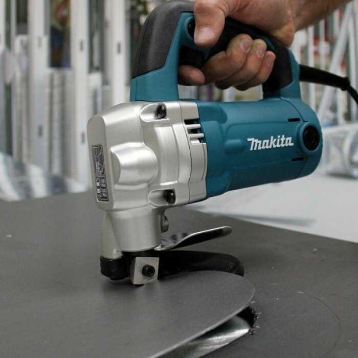 Листовые электрические ножницы Makita JS3201J фотография 6