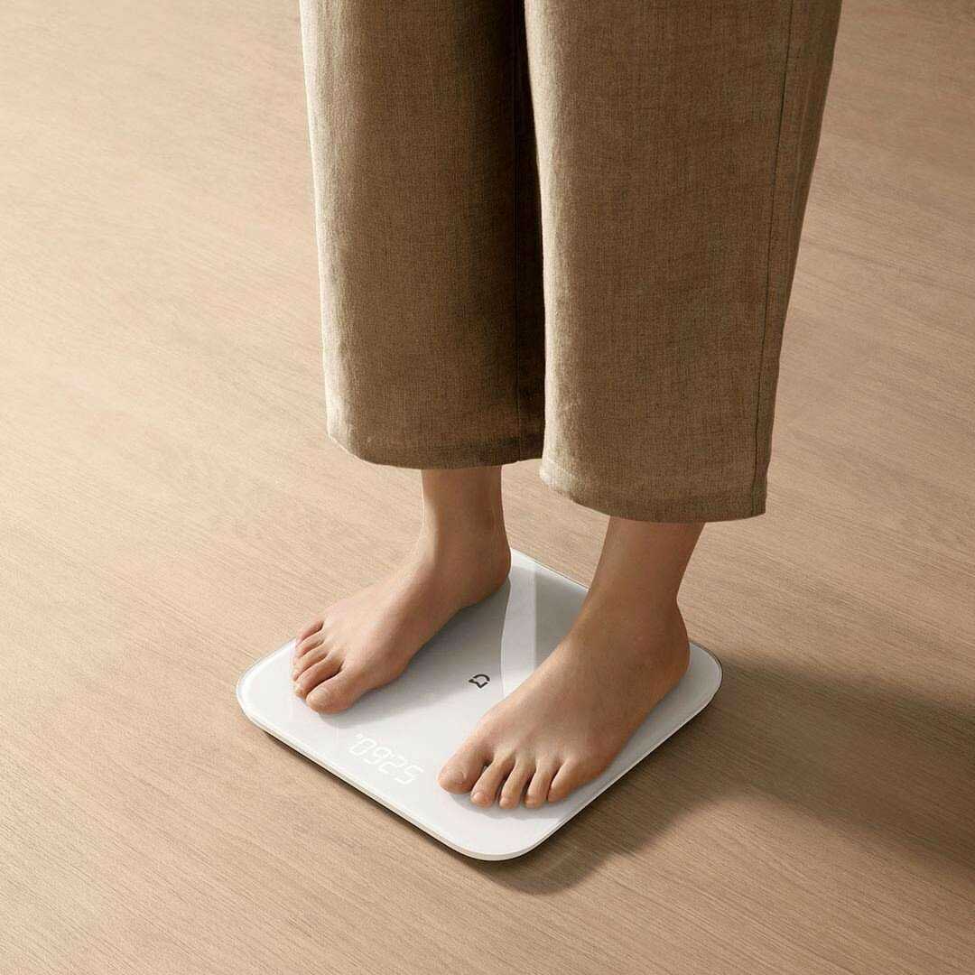 Умные весы Xiaomi Mijia Smart Body Fat Scale S200 (MJTZC02YM) фотография 3