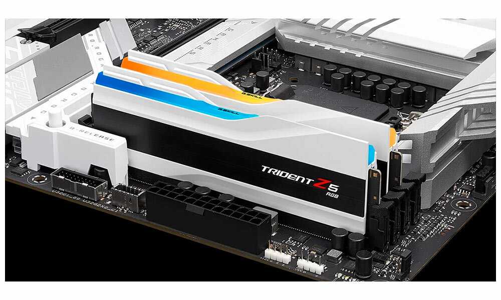 Оперативная память G.SKILL Trident Z5 RGB 64GB (2x32GB) 6000MHz (F5-6000J3636F32GX2-TZ5RW) фотография 7