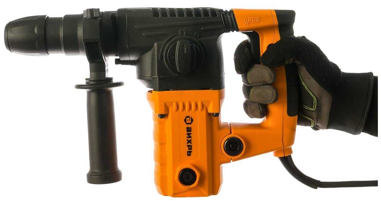 Перфоратор ВИХРЬ П-800К-В 2019, 800 Вт фотография 2