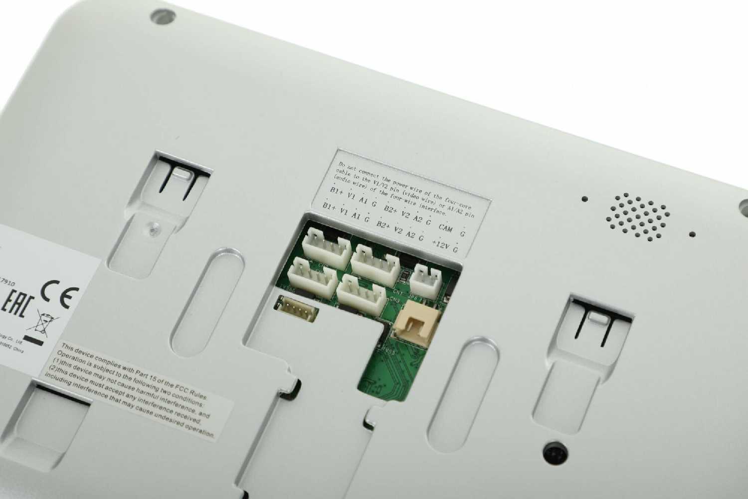 Комплект видеодомофона HiWatch DS-D100KF фотография 13