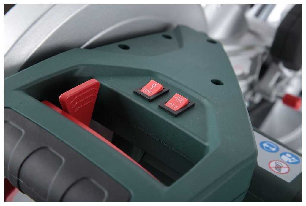 Торцовочная сетевая пила Metabo KGS 305 M фотография 8
