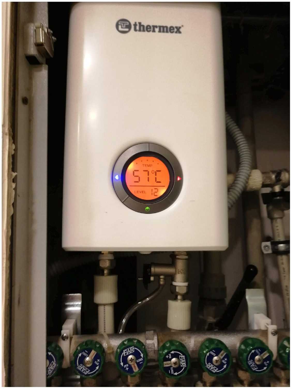 Проточный водонагреватель Thermex Topflow 6000 фотография 4