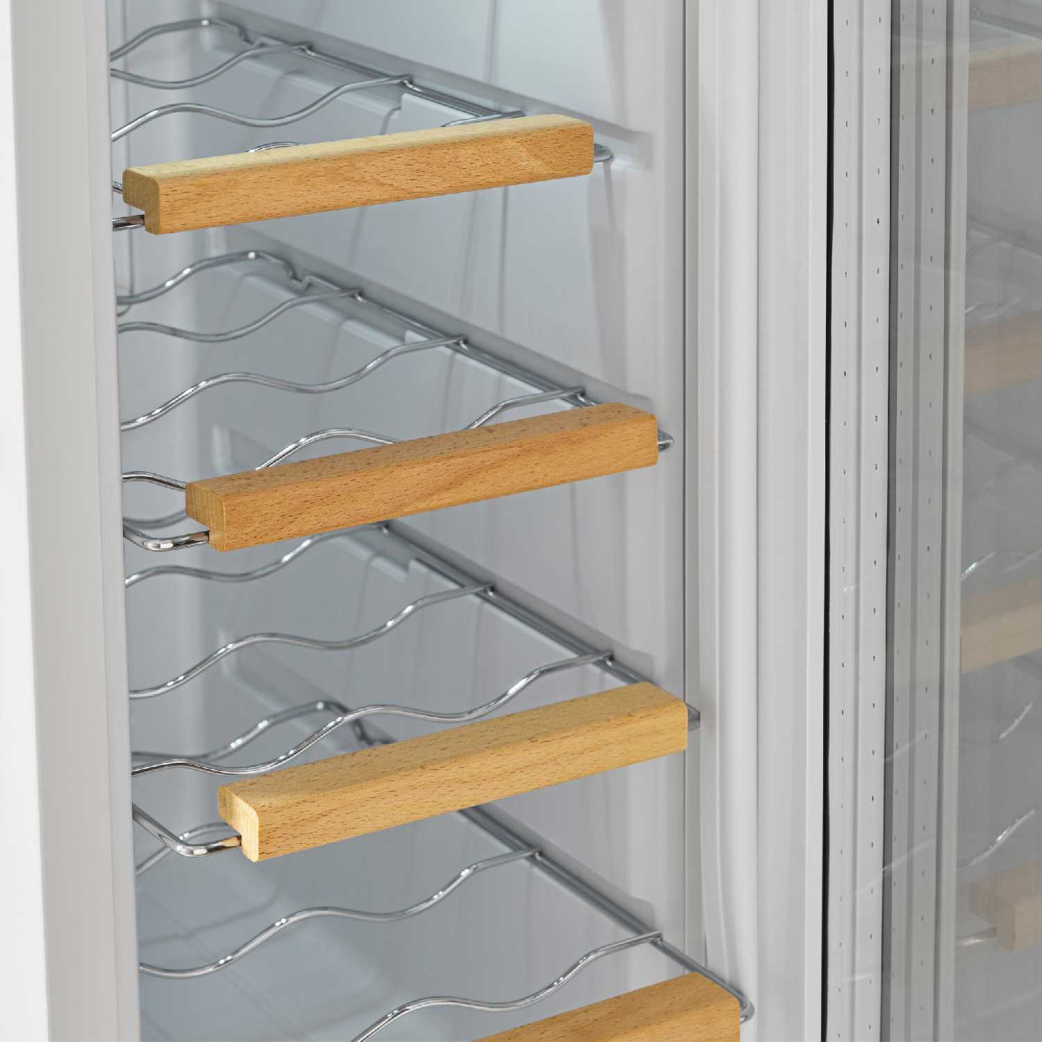 Винный шкаф TESLER WCV-125 фотография 9