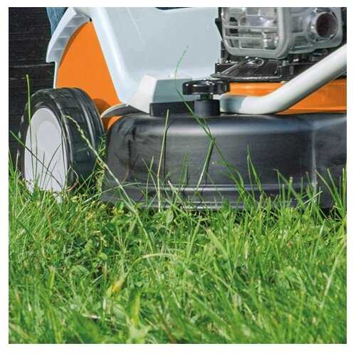 Бензиновая газонокосилка STIHL RM 3 RT, 3.3 л.с., 48 см фотография 6