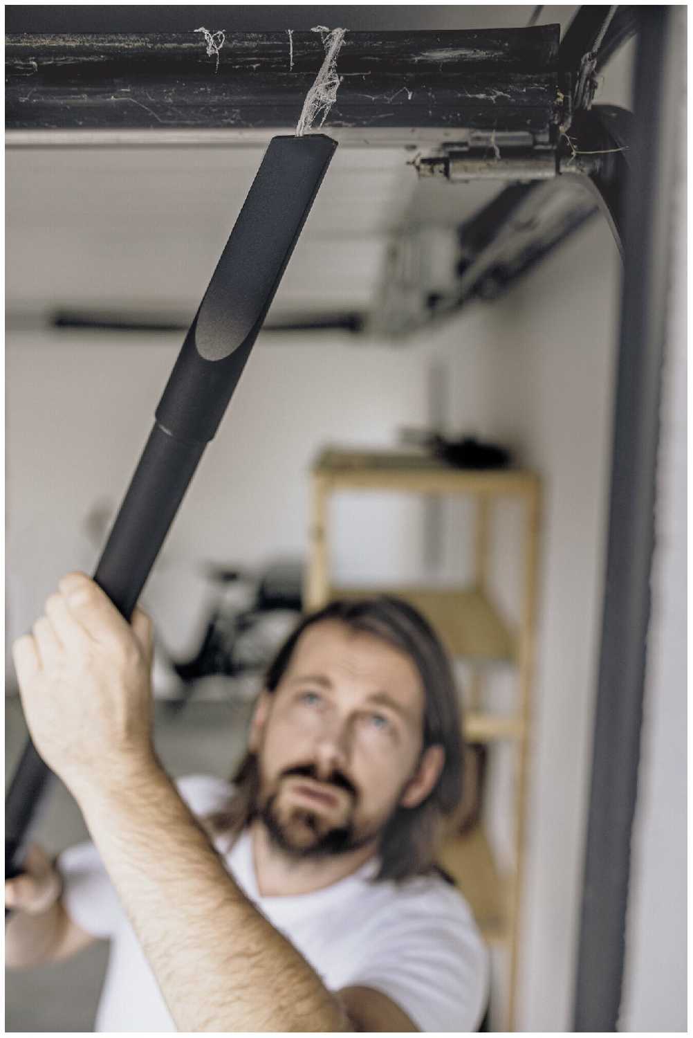 Пылесос хозяйственный KARCHER WD 2 Plus S (1.628-050.0) фотография 14