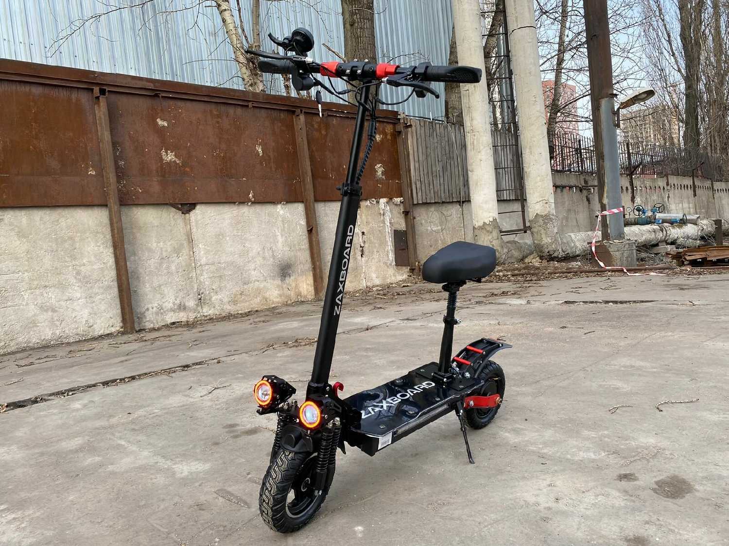 Внедорожный электросамокат ZAXBOARD Grizly BASE 16ah 1440w фотография 2