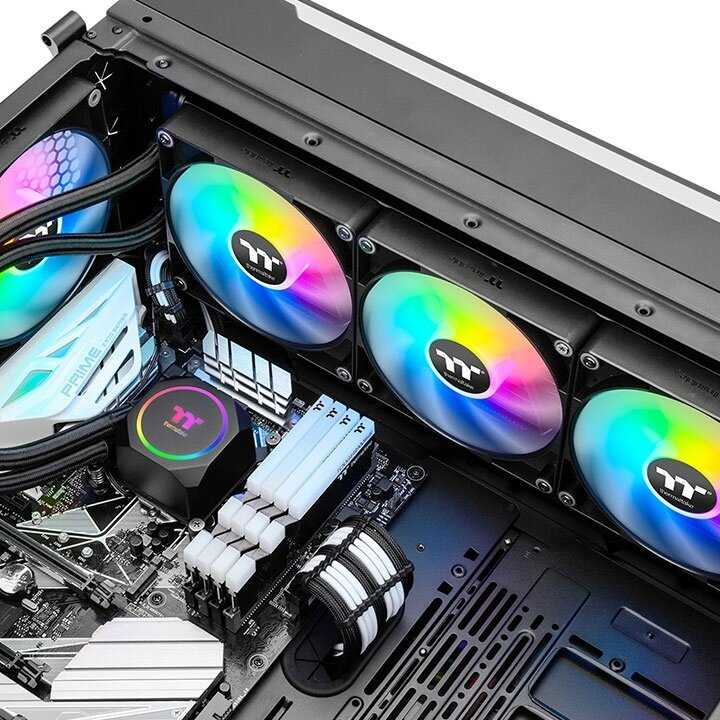 Система водяного охлаждения Thermaltake CL-W367-PL14SW-A фотография 3