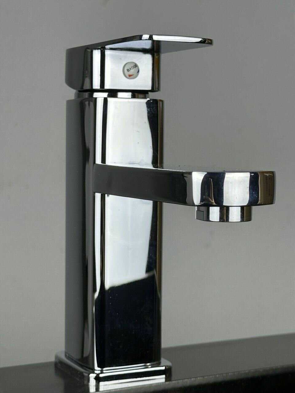 Смеситель для ванны и раковины Оружейная фотография 11