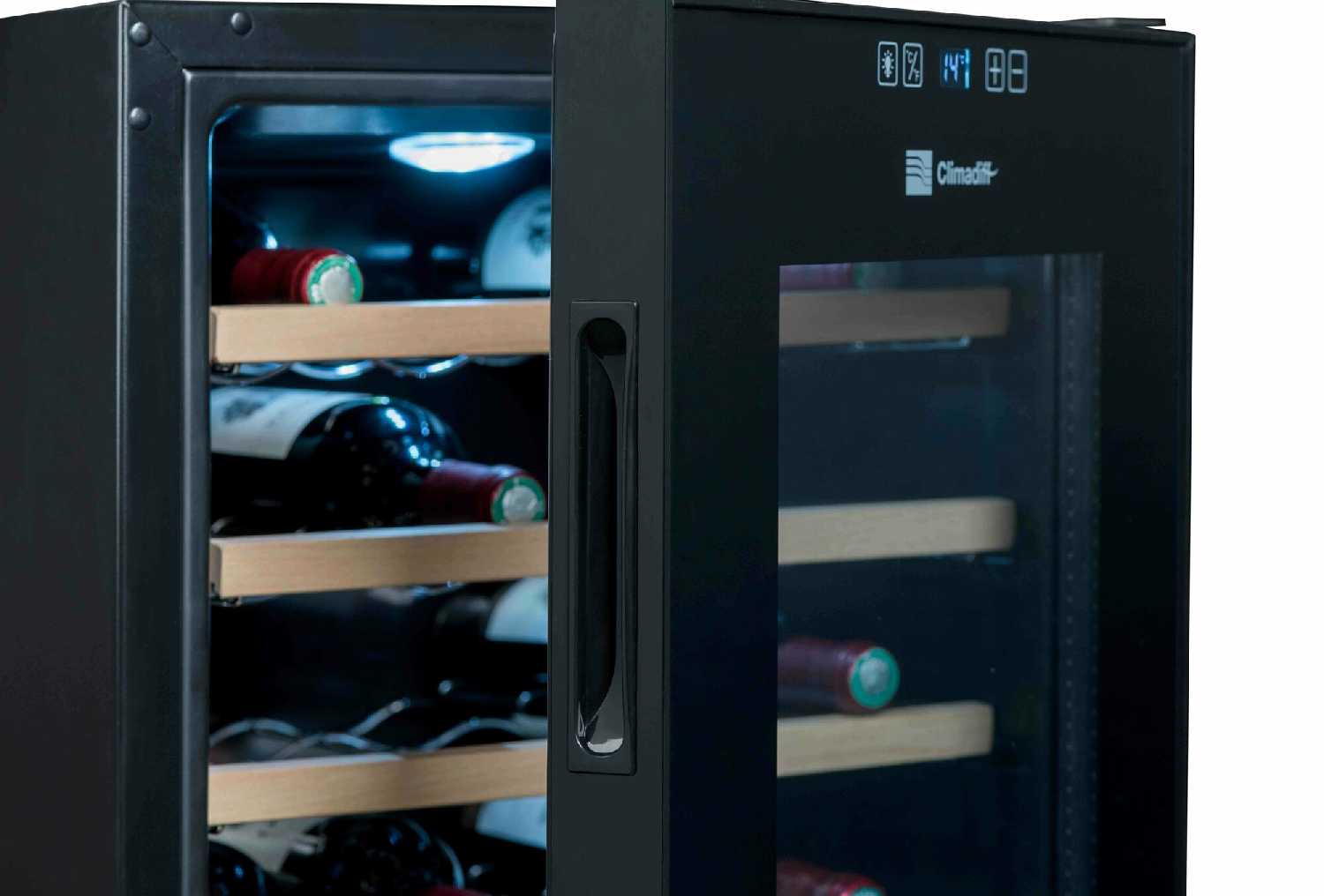 Монотемпературный винный шкаф Climadiff CC28 фотография 16