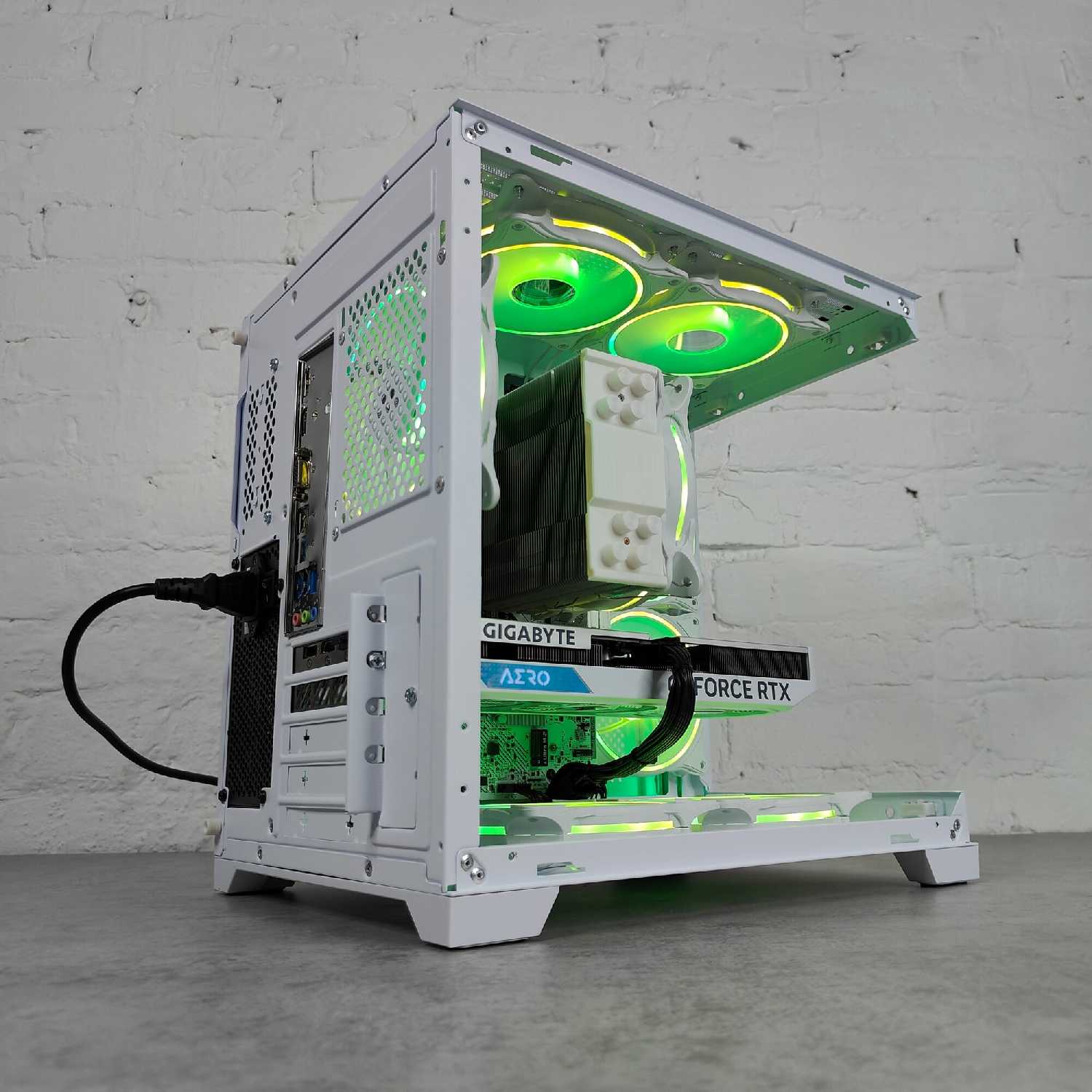 Игровой компьютер Bunker Computers White Edition фотография 11