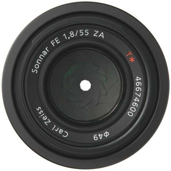 Объектив Sony Carl Zeiss Sonnar T 55mm f/1.8 ZA (SEL-55F18Z) фотография 3