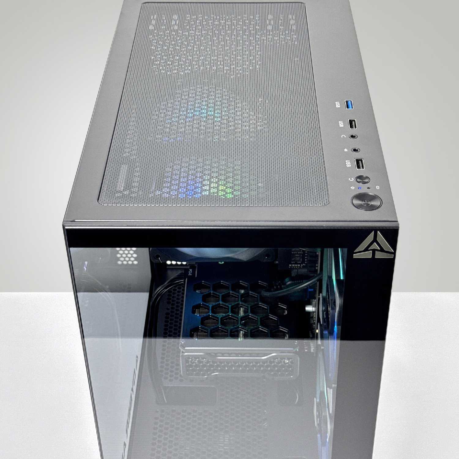 Игровой компьютер CYBER ARTEL Intel Core i5-12400f, GeForce RTX3050 8GB, RAM 32GB, SSD 1000GB фотография 5
