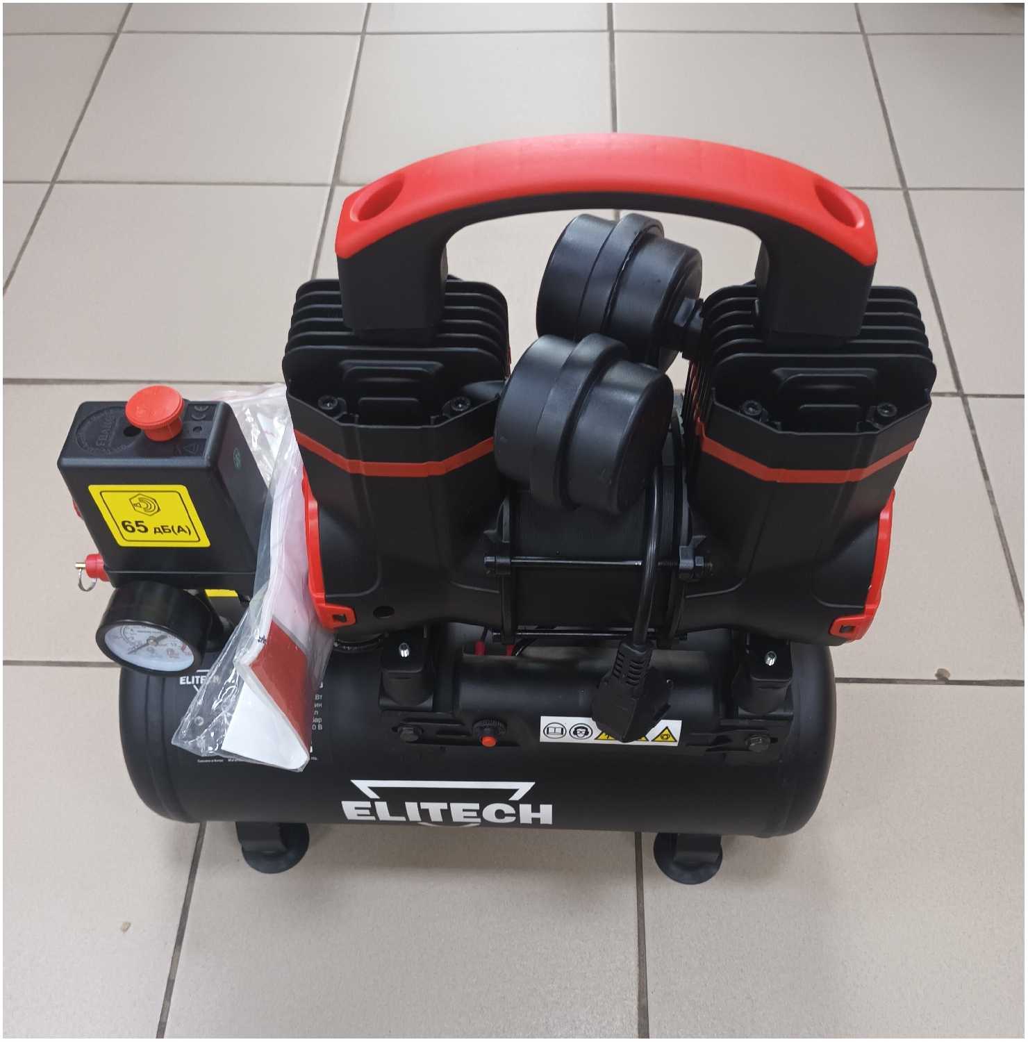 Компрессор Elitech КПБ 200/8М-В фотография 2