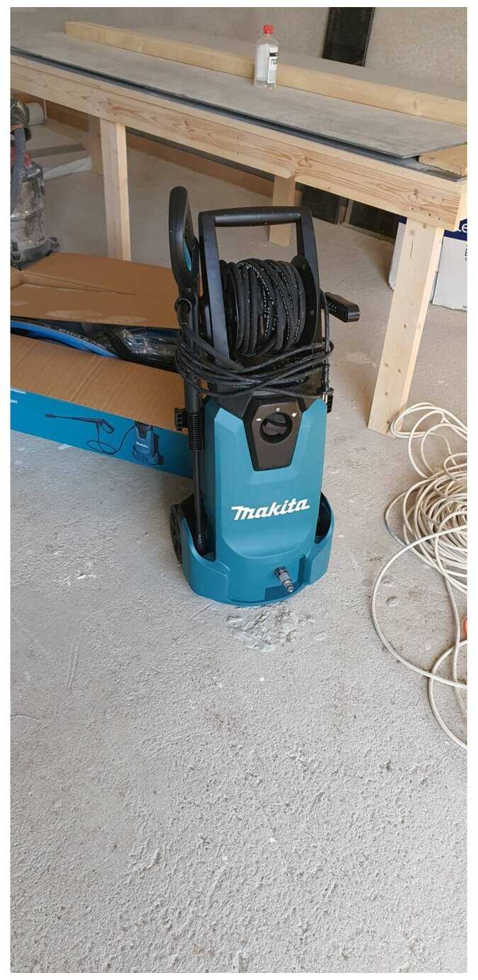 Мойка высокого давления Makita HW1300 фотография 11