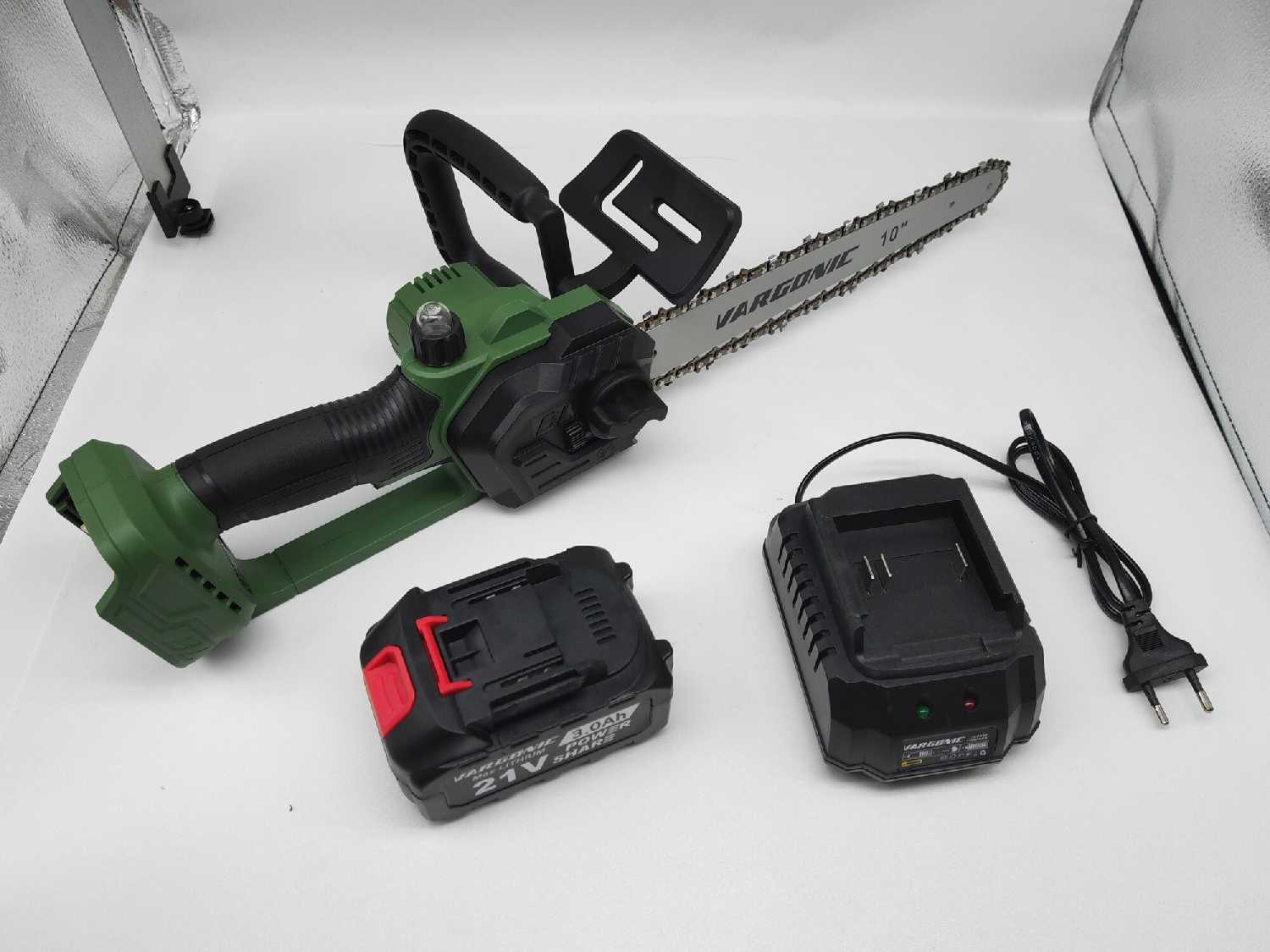 Аккумуляторная цепная электропила Vargonic V-40 фотография 13