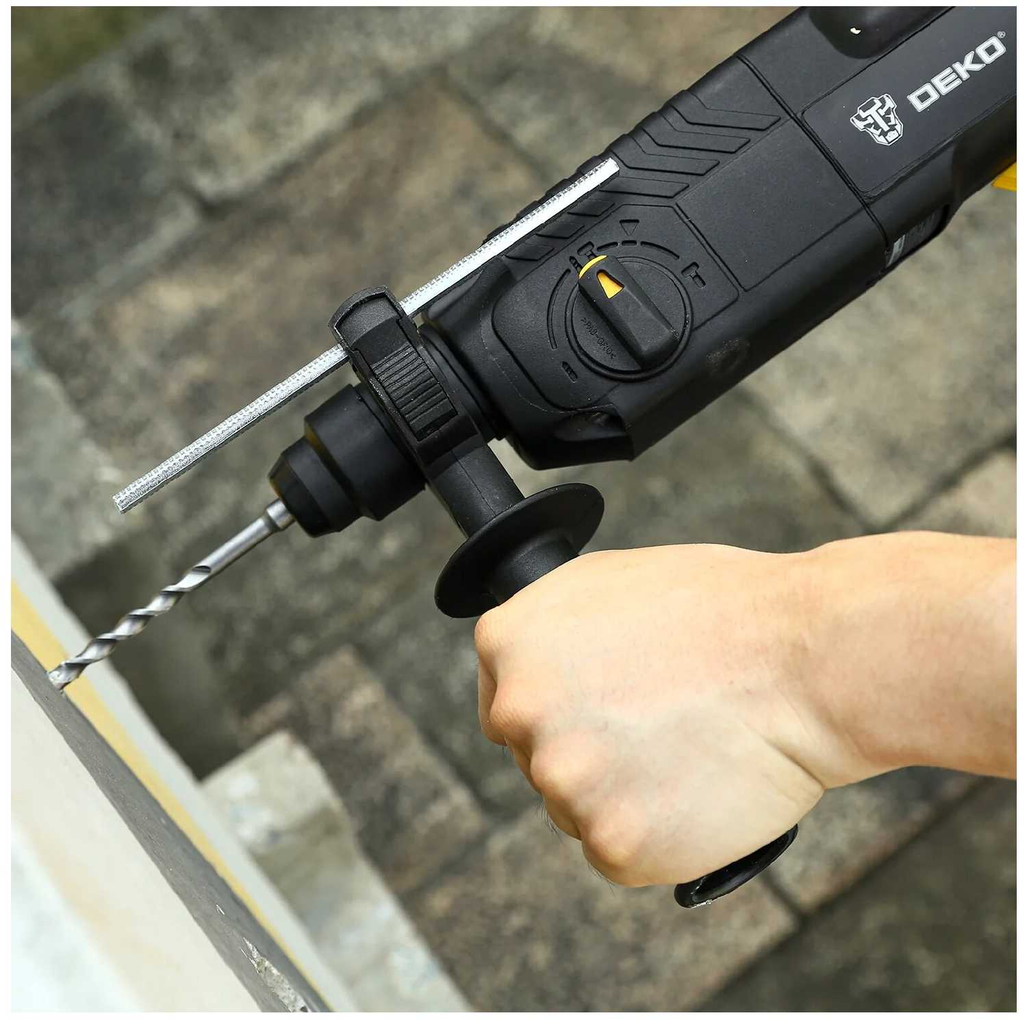Перфоратор DEKO DKH850W (063-4255) фотография 9
